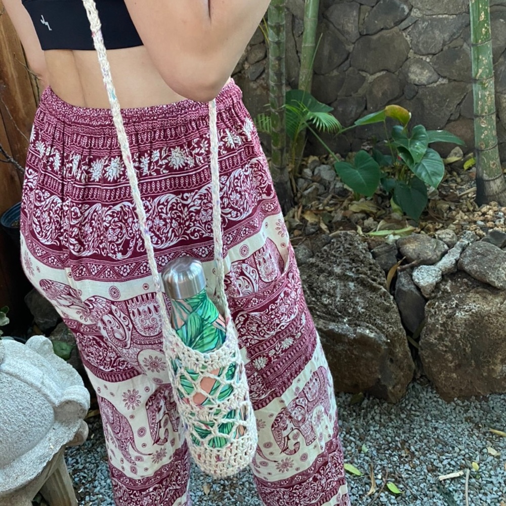 Hydro flask holder sling